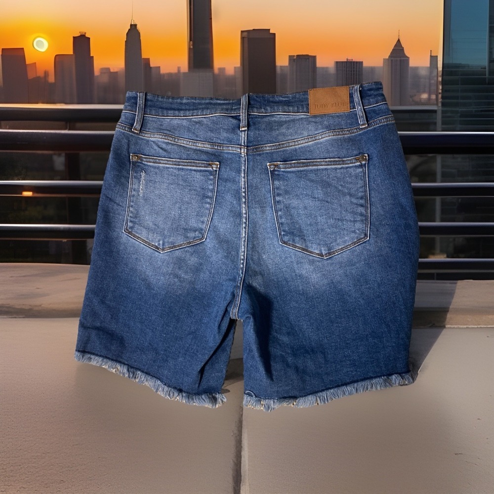 Judy Blue Bermuda Shorts Raw Hem 2xl Mid Rise Stretch 15280 Blue Jean Shorts - Picture 4 of 5